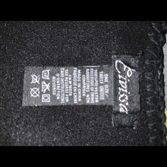 Eivissa Warm Shoul One Size - Picture 2 of 3